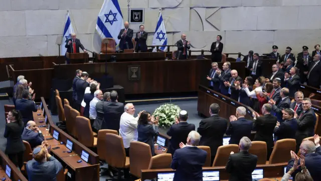 Trump applauded in Knesset