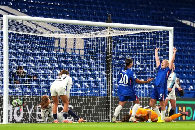 Chelsea's Sam Kerr and Chelsea's Erin Cuthbert celebrate their side's fourth goal