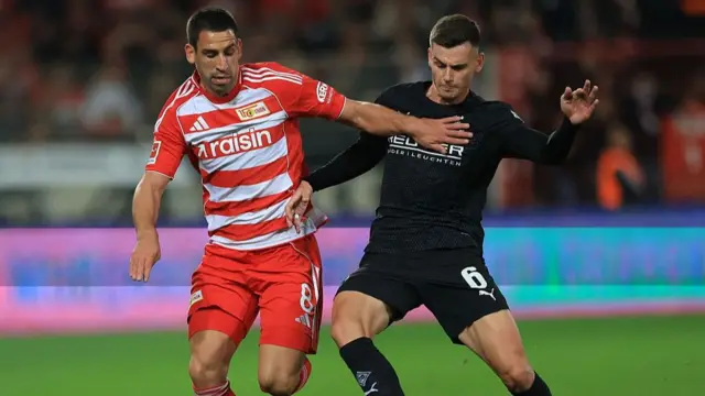 Union Berlin v Borussia Monchengladbach action