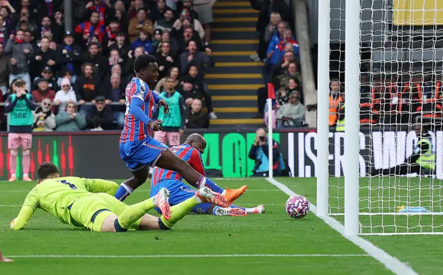 Jean-Philippe Mateta scoring a goal