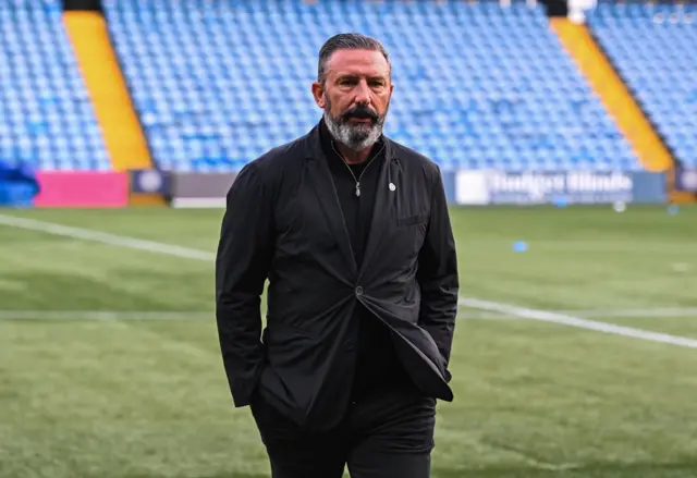 Hearts head coach Derek McInnes