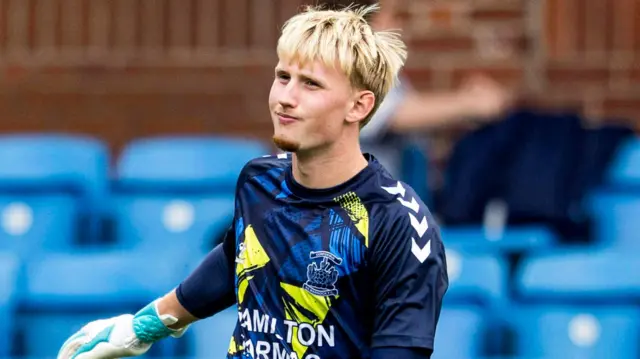 Eddie Beach is in goals for the hosts this evening
