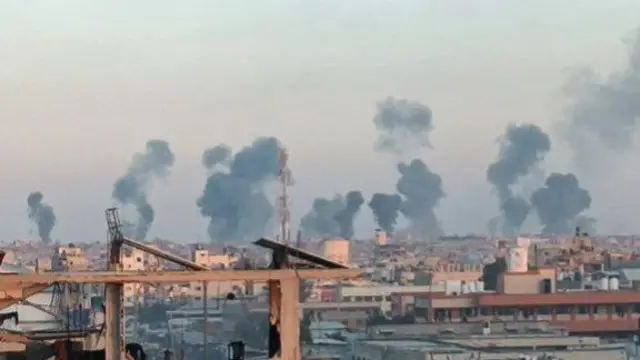 A picture that appears to show strikes east of Khan Younis