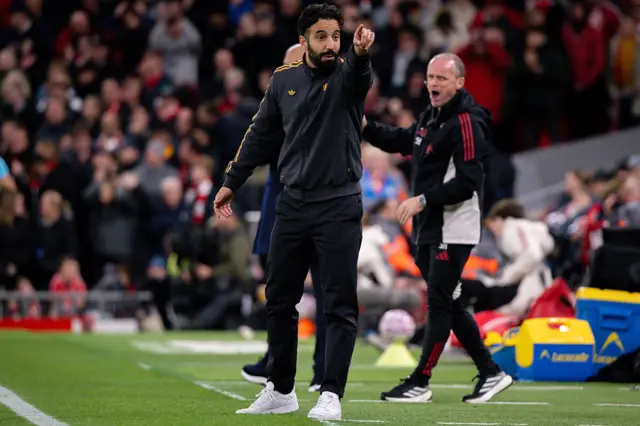 Ruben Amorim points at something on the touchline