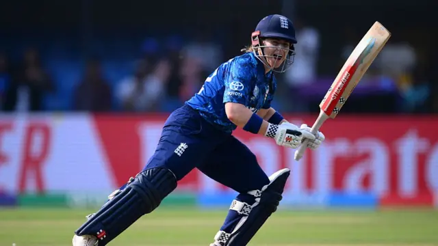 Tammy Beaumont of England