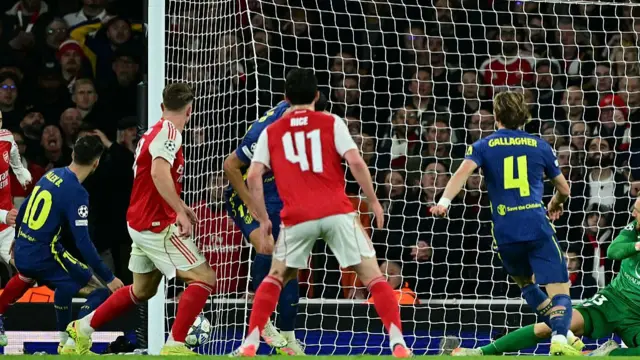 ViktoR Gyokeres scores for Arsenal