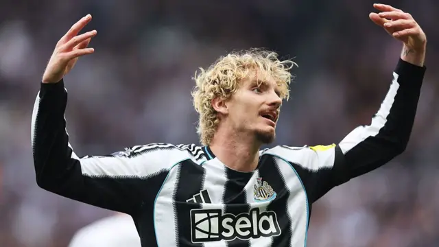 Nick Woltemade of Newcastle United celebrates scoring