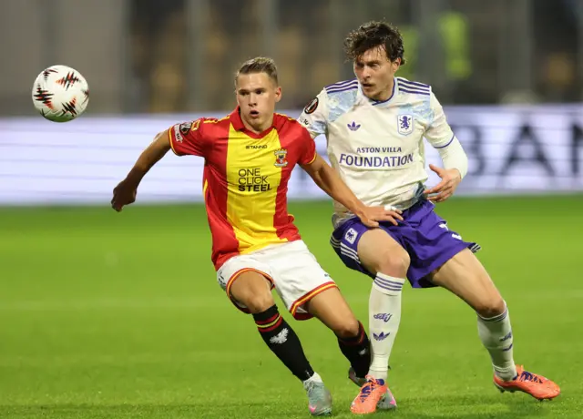 Go Ahead Eagles' Mathis Suray in action with Aston Villa's Victor Lindelof