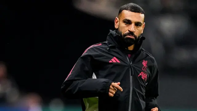 Mohamed Salah of Liverpool warms up