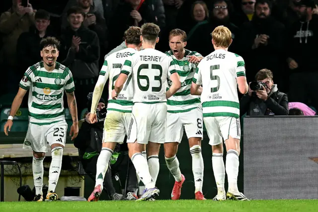 Celtic celebrate Benjamin Nygren's goal