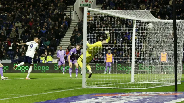 Daniel Jebbison heads the winner for Preston against Sheffield United