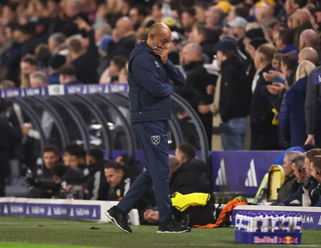 Nuno Espirito Santo, Manager of West Ham United, reacts