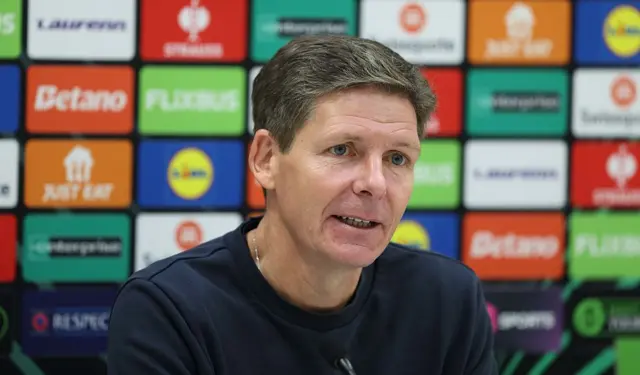 Crystal Palace manager Oliver Glasner