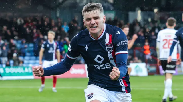 Ronan Hale scores for Ross County against Dunfermline Athletic