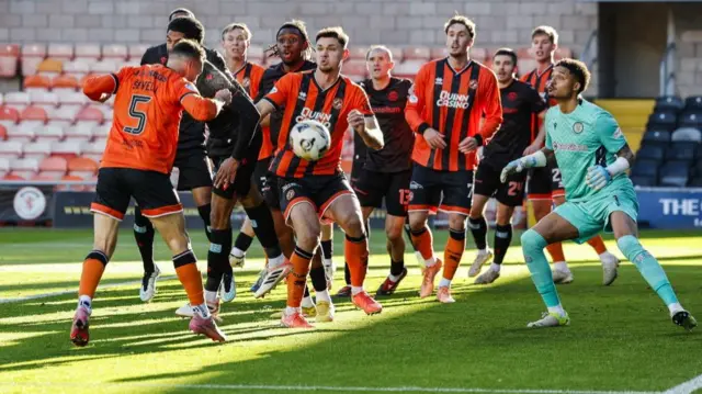Dundee United and St Mirren players