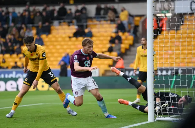 Zian Flemming scores to make it 2-0 to Burnley against Wolves at Molineux.