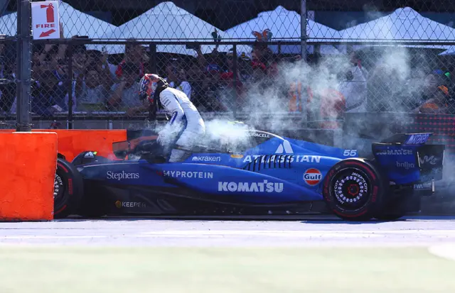 Carlos Sainz crashing at the Mexico City Grand Prix