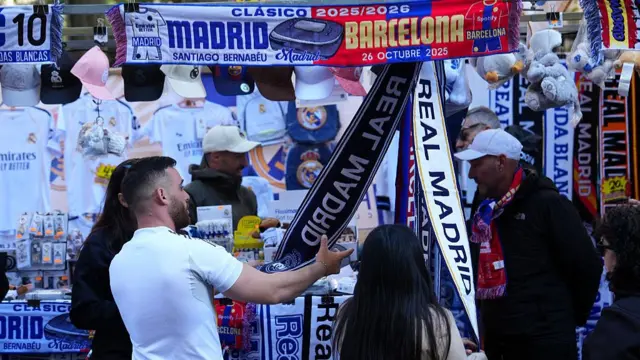 El Clasico scarves