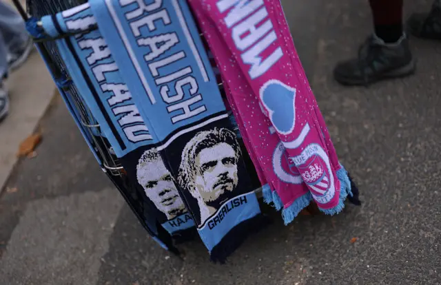 Jack Grealish Everton scarf
