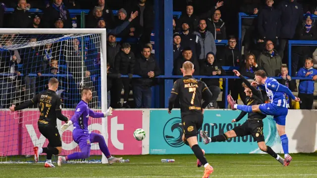 Matthew Shevlin scores