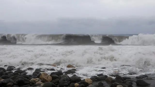 A wave crashes, as Hurricane Melissa approaches, in the Harbour View neighbourhood of Kingston, Jamaica, October 27, 2025.
