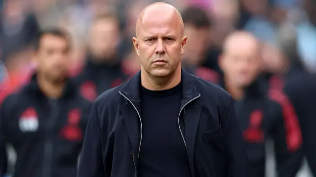 Arne Slot looking sad