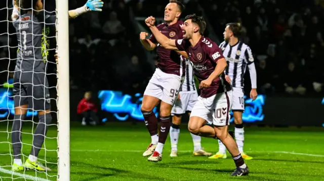 Claudio Braga celebrates equaliser