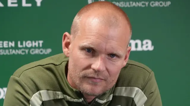 Norwich City head coach Liam Manning