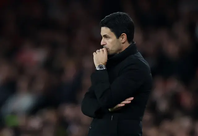 Arsenal manager Mikel Arteta reacts