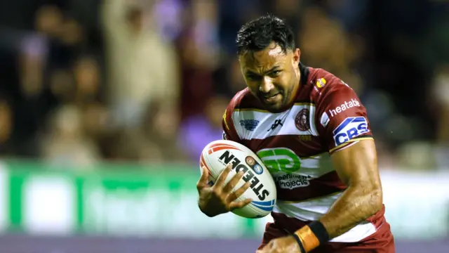 Bevan French runs in for Wigan against Leigh