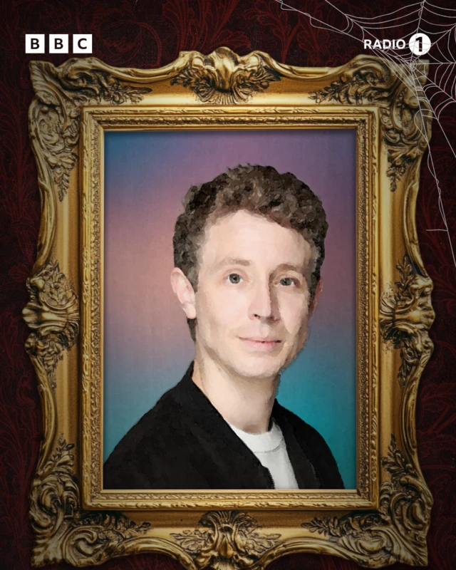 Matt Edmonson painted in a Traitors-style photo frame
