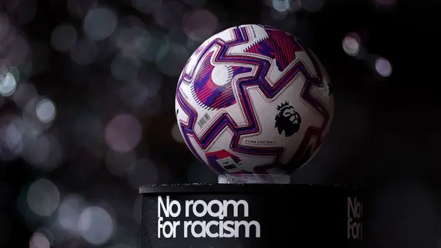 Premier League ball