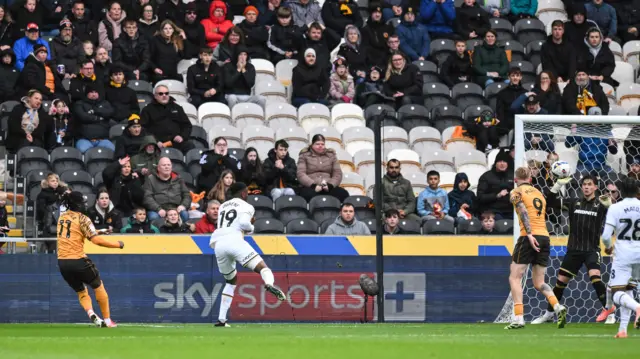 Babajide David Akintola of Hull City scores their first goal