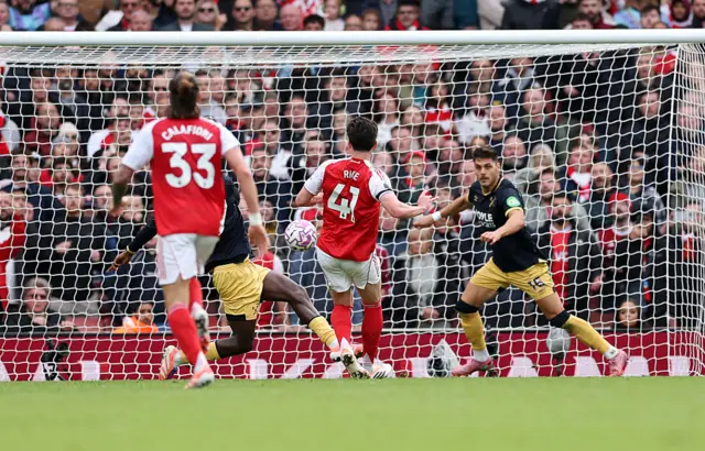 Declan Rice scoring a goal