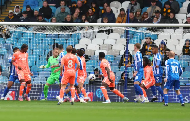 Coventry City's Brandon Thomas-Asante scores