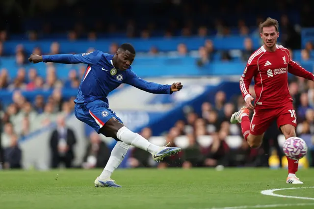 Moises Caicedo scoring a goal