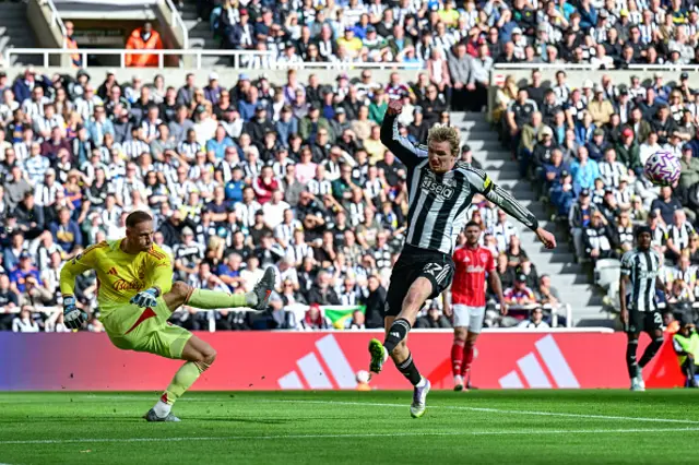 Nottingham Forest Goalkeeper Matz Sels (26) clears the ball