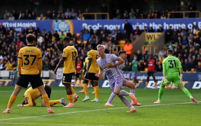 Jan Paul van Hecke celebrates