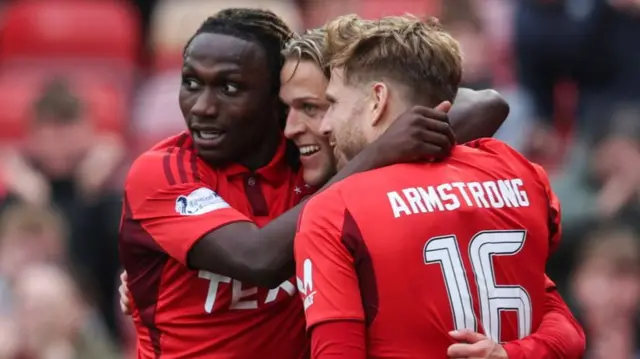 Aberdeen were comfortable winners at Pittodrie