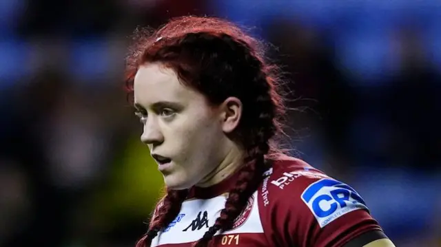Eva Hunter in action for Wigan.