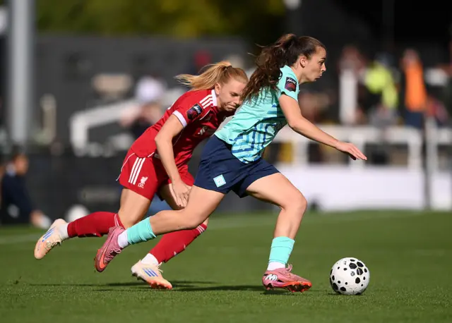 Lucia Corrales of London City Lionesses is put under pressure by Ceri Holland of Liverpool during the Barclays Women's Super League match between London City Lionesses and Liverpool at Copperjax Community Stadium on October 05, 2025 in Bromley, England.