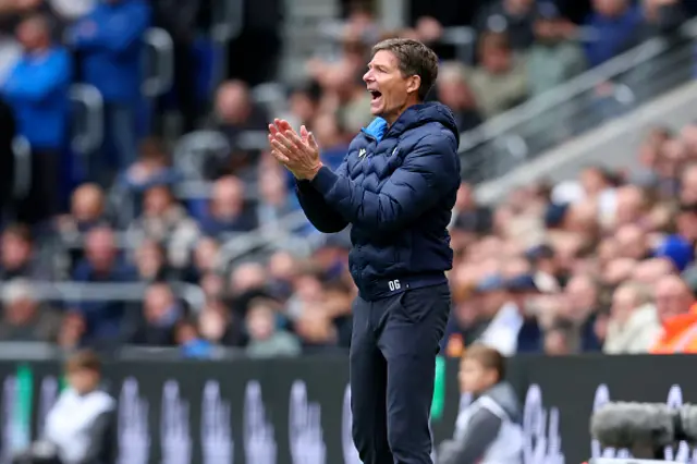 Oliver Glasner, Manager of Crystal Palace on the side line