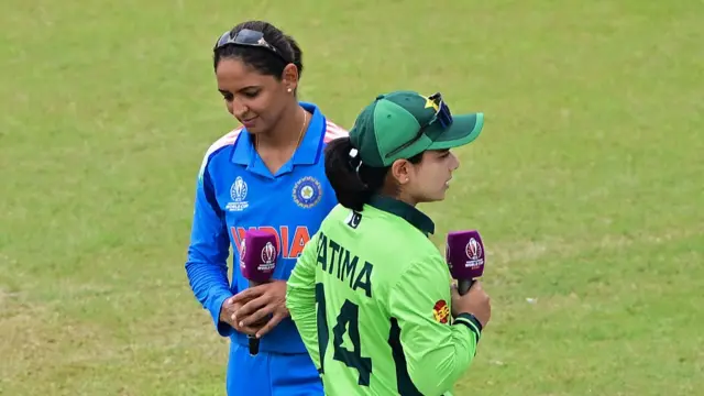 India's captain Harmanpreet Kaur and her Pakistani counterpart Fatima Sana