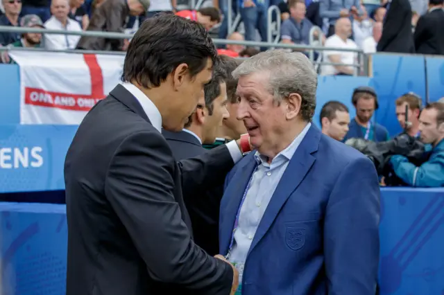 Chris Coleman and Roy Hodgson (R)