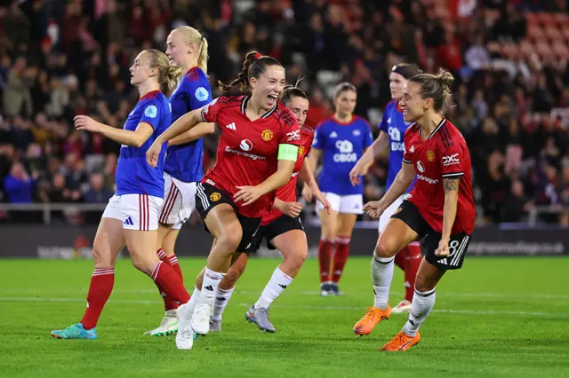 Uefa Women's Champions League LIVE: Manchester United vs Valerenga ...