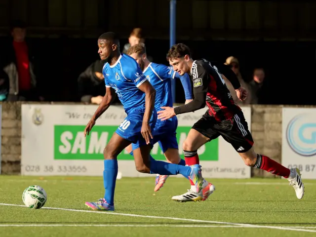 Junior battling forward