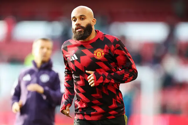 Bryan Mbeumo of Manchester United warms up prior to the Premier League match between Nottingham Forest and Manchester United at City Ground on November 01, 2025 in Nottingham, England.