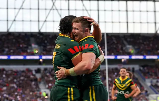 Australia's Hudson Young celebrates scoring his side's second try