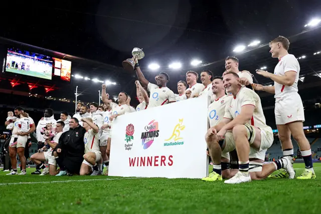 England squad after winning at the Allianz Stadium against Australia.