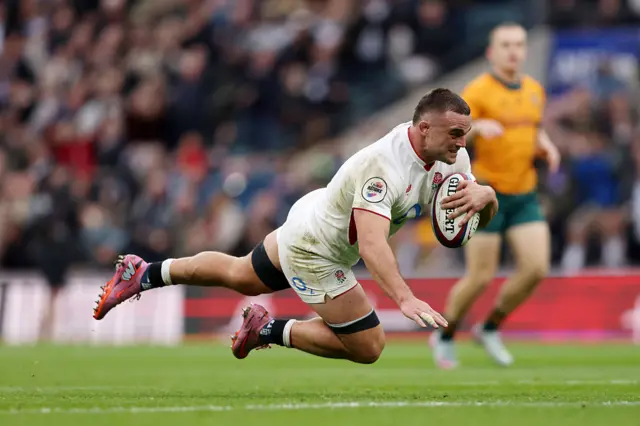 Ben Earl scores for England